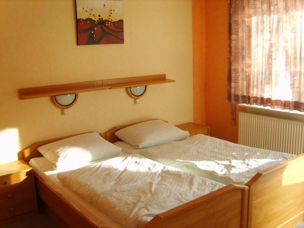 Hotel-Garni "Hof Von Hannover" Wittmund Quarto foto